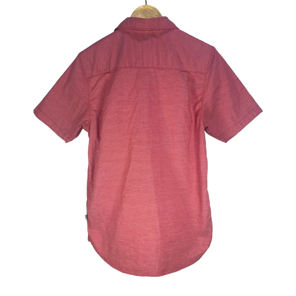 The North Face Mens Red Short Sleeve Button Down Shirt Size Small Outdoor Casual